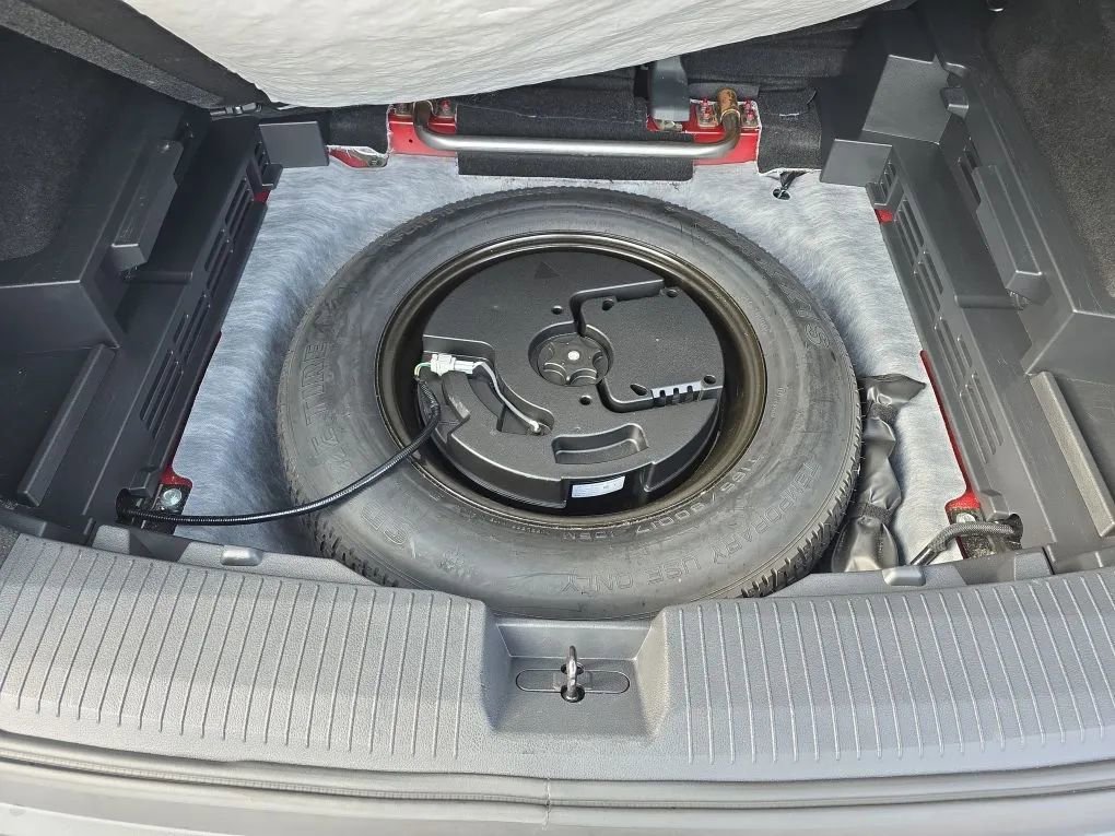 Used 2022 Nissan Rogue SV w/ SV Premium Package image 49