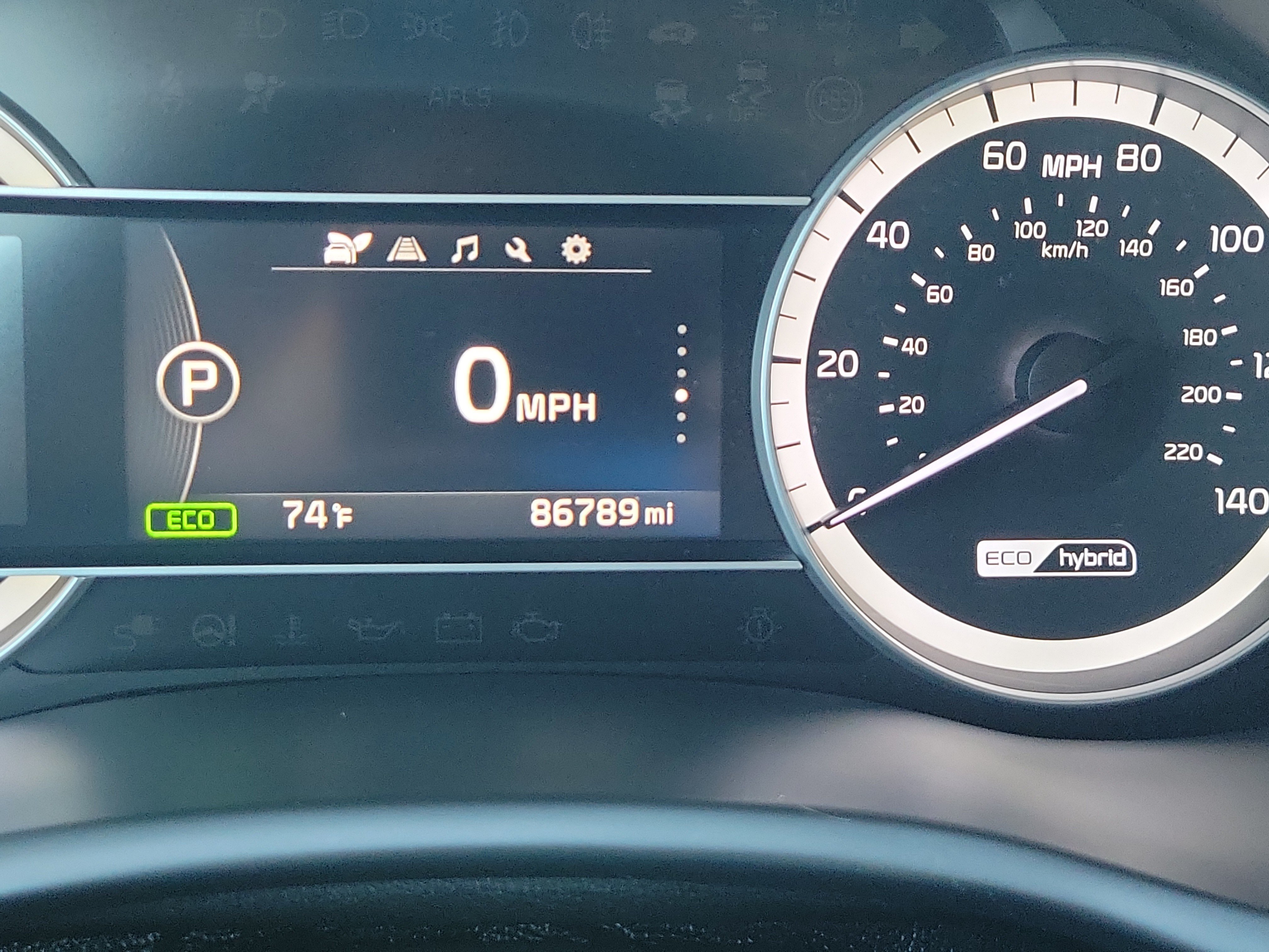 Used 2018 Kia Niro LX FWD image 23