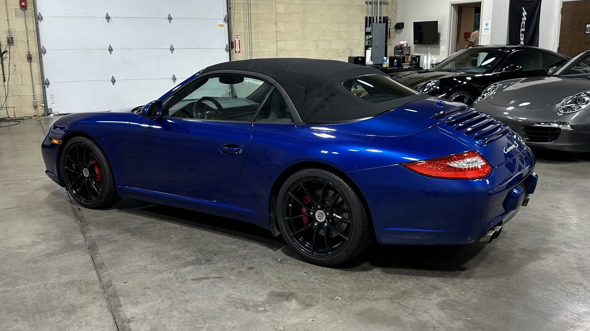 Used 2009 Porsche 911 Carrera S image 10
