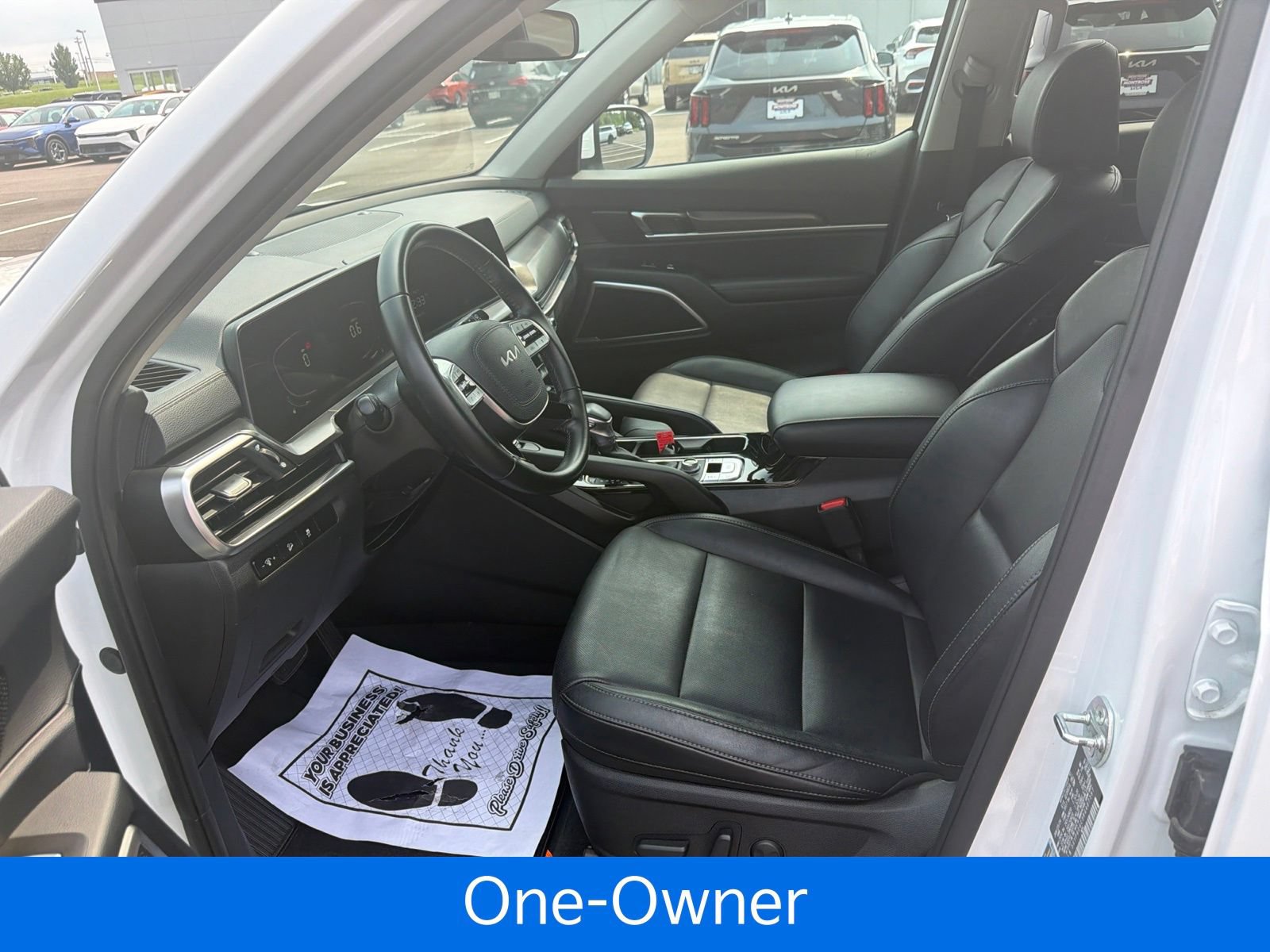 Certified 2024 Kia Telluride S w/ S Sunroof Package AWD/4WD image 13