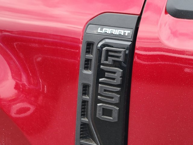 New 2025 Ford F350 Lariat w/ Lariat Ultimate Package image 13