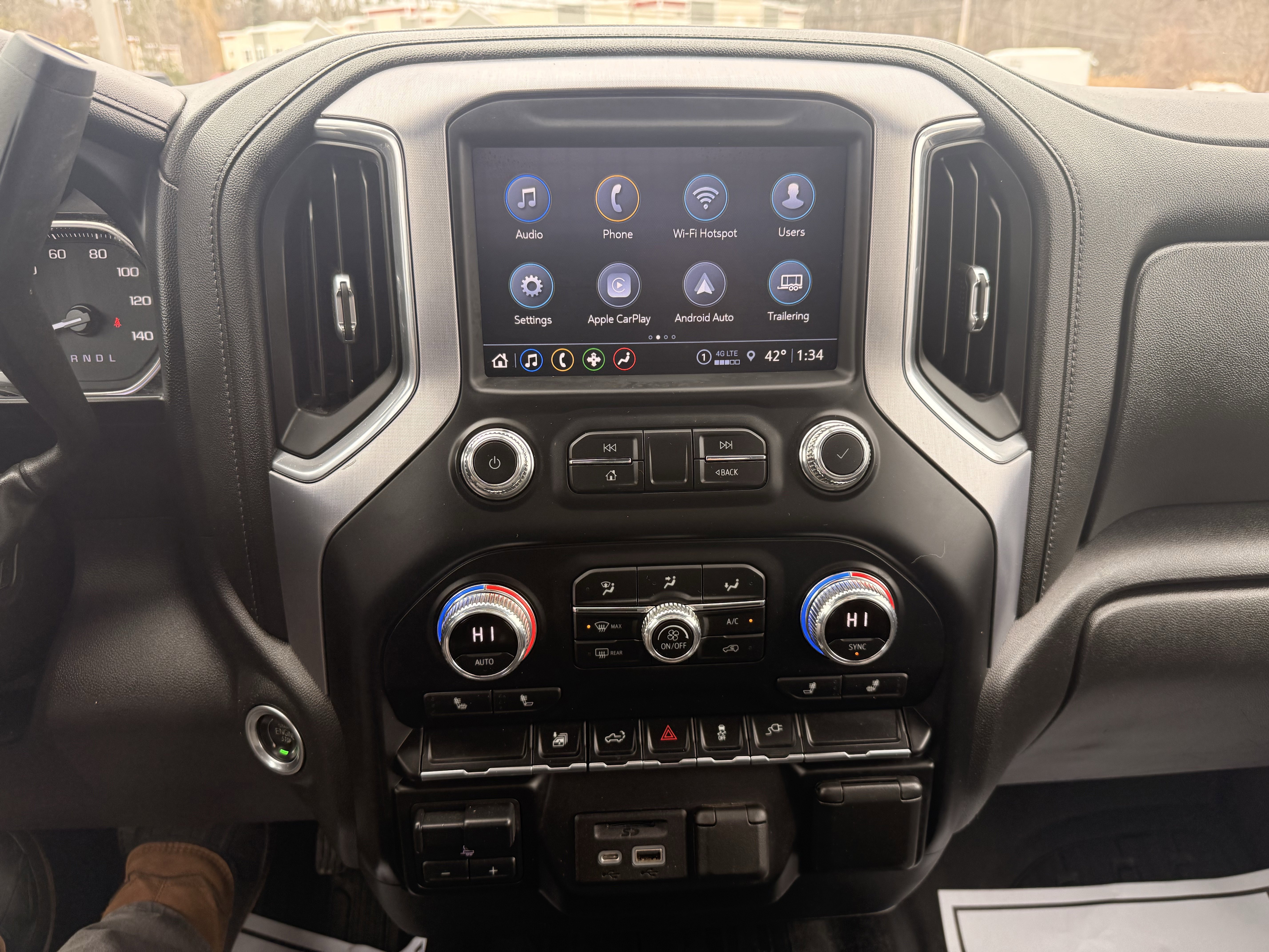 Used 2022 GMC Sierra 2500 SLE w/ SLE Convenience Package image 17