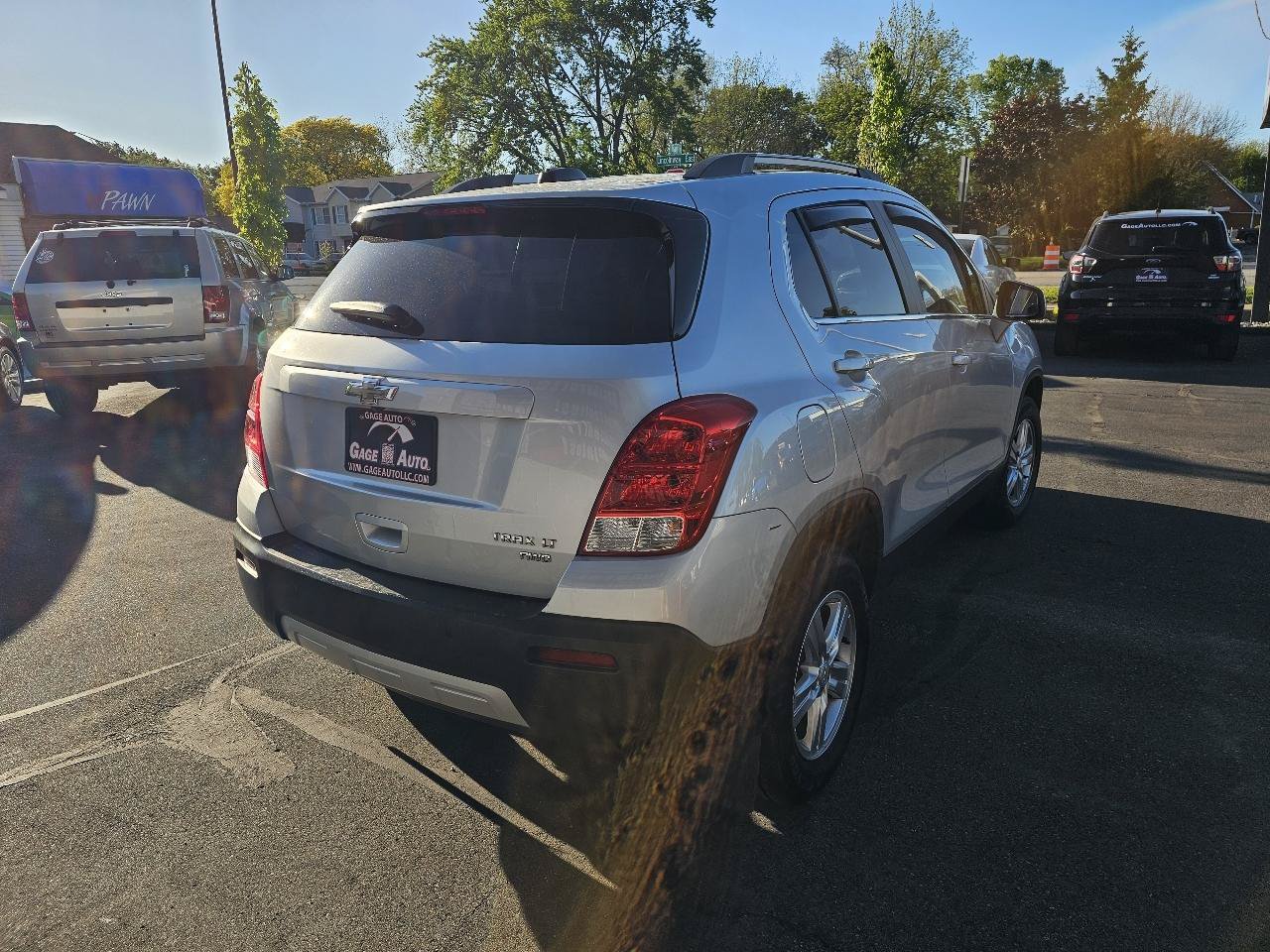 Used 2016 Chevrolet Trax LT w/ LT Convenience Package AWD/4WD image 11