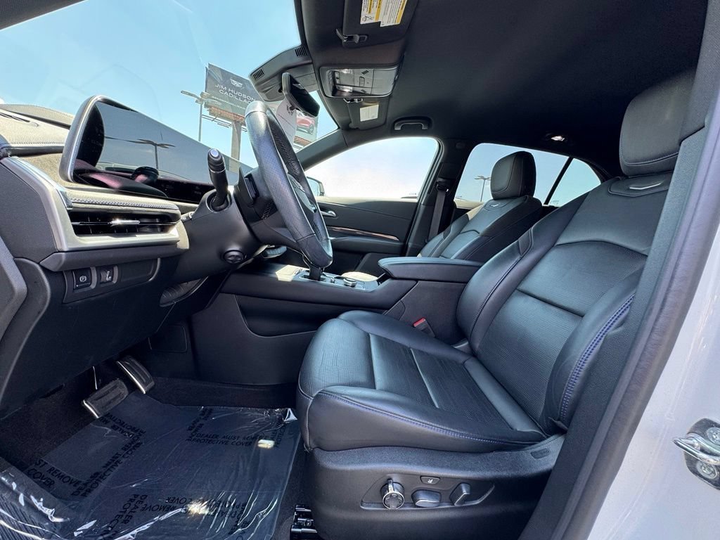Certified 2024 Cadillac XT4 Sport FWD image 23