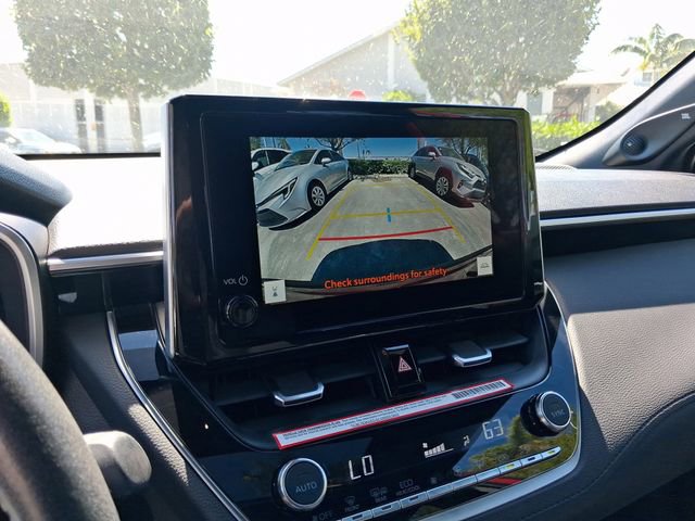 Used 2023 Toyota Corolla Cross XSE w/ Convenience Package image 22