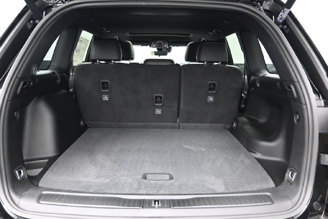 New 2026 Jeep Grand Cherokee Altitude AWD/4WD image 21
