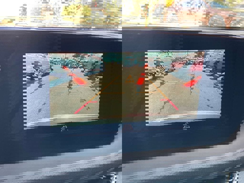 Used 2025 Buick Envista Preferred image 21