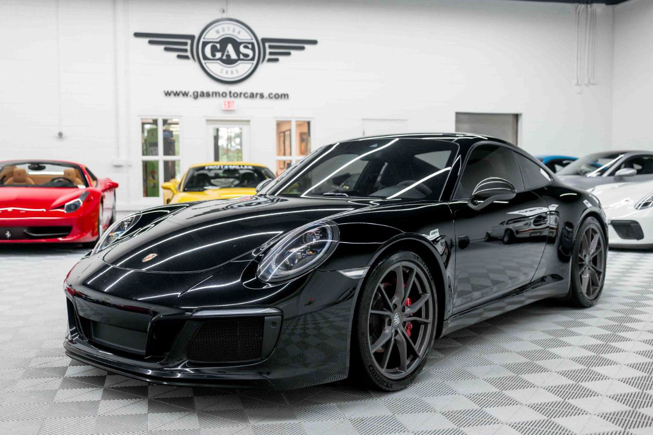 Used 2018 Porsche 911 Carrera T RWD image 3