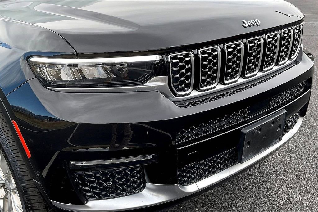 Used 2021 Jeep Grand Cherokee L Summit w/ Advanced Protech Group IV image 34