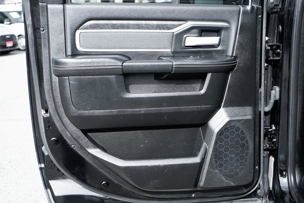Used 2020 RAM 2500 Lone Star w/ Night Edition image 34