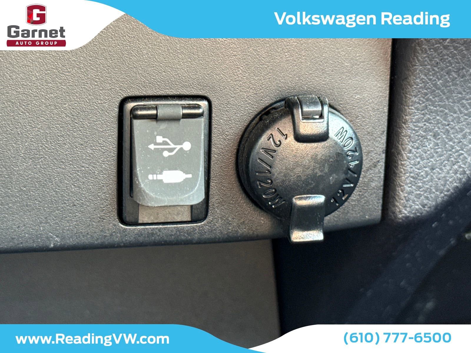 Used 2016 Toyota RAV4 LE image 32