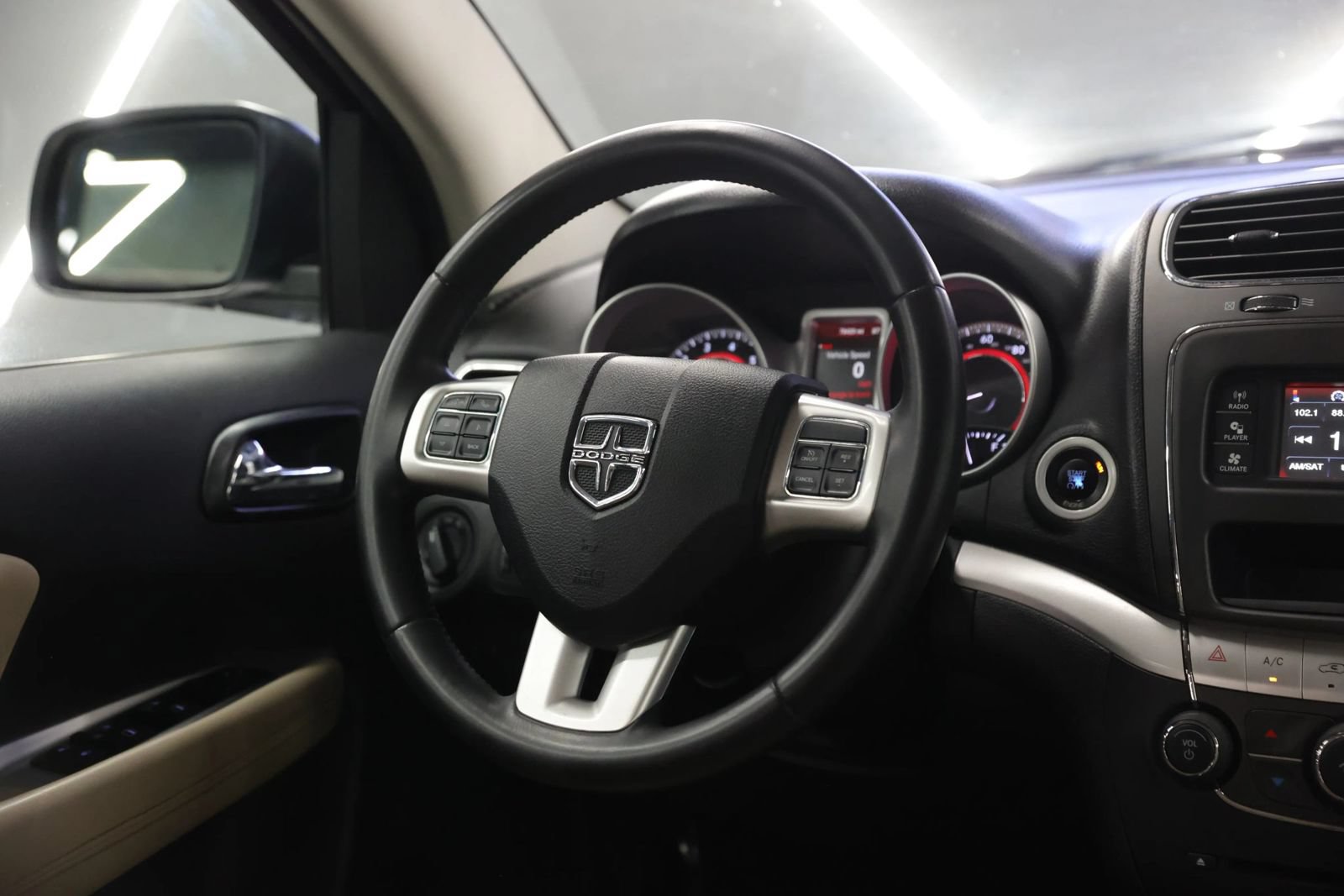 Used 2015 Dodge Journey American Value Package w/ Flexible Seating Group FWD image 31