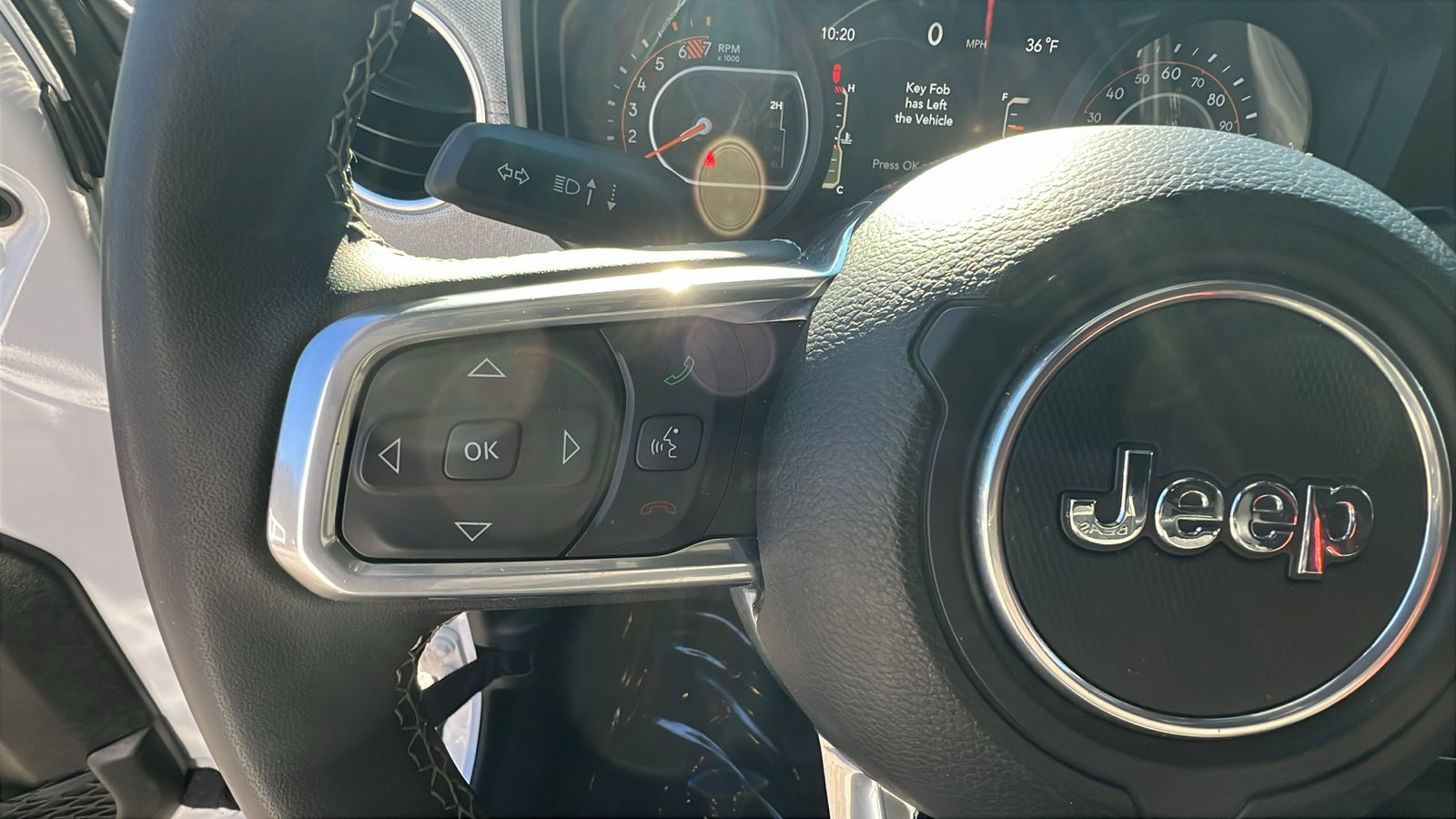 Used 2025 Jeep Wrangler Sahara image 26