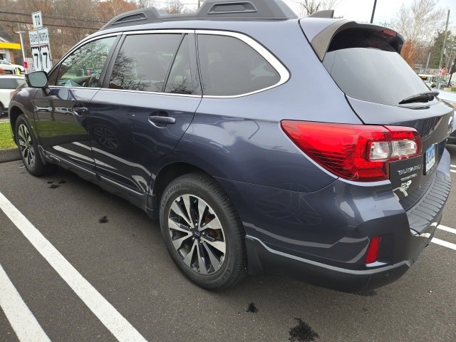 Used 2017 Subaru Outback 2.5i Limited image 8