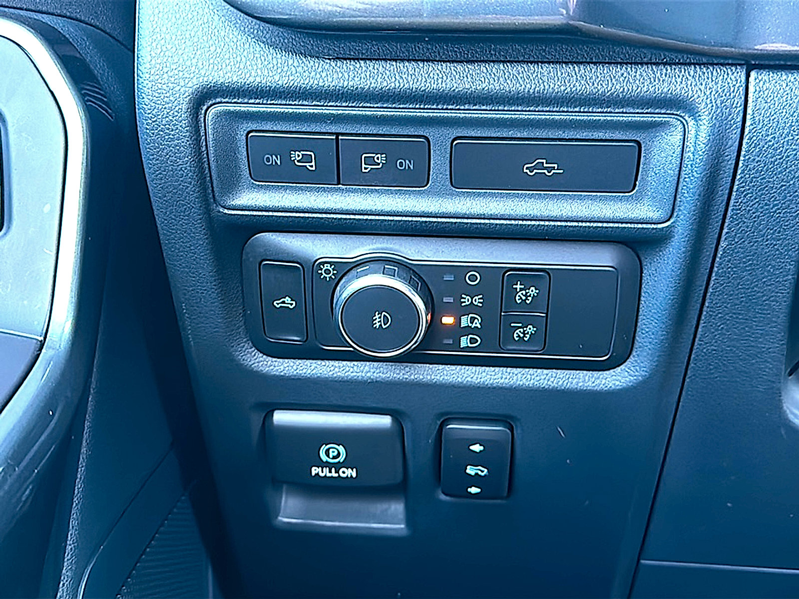 Used 2022 Ford F150 XLT w/ Equipment Group 302A High image 37