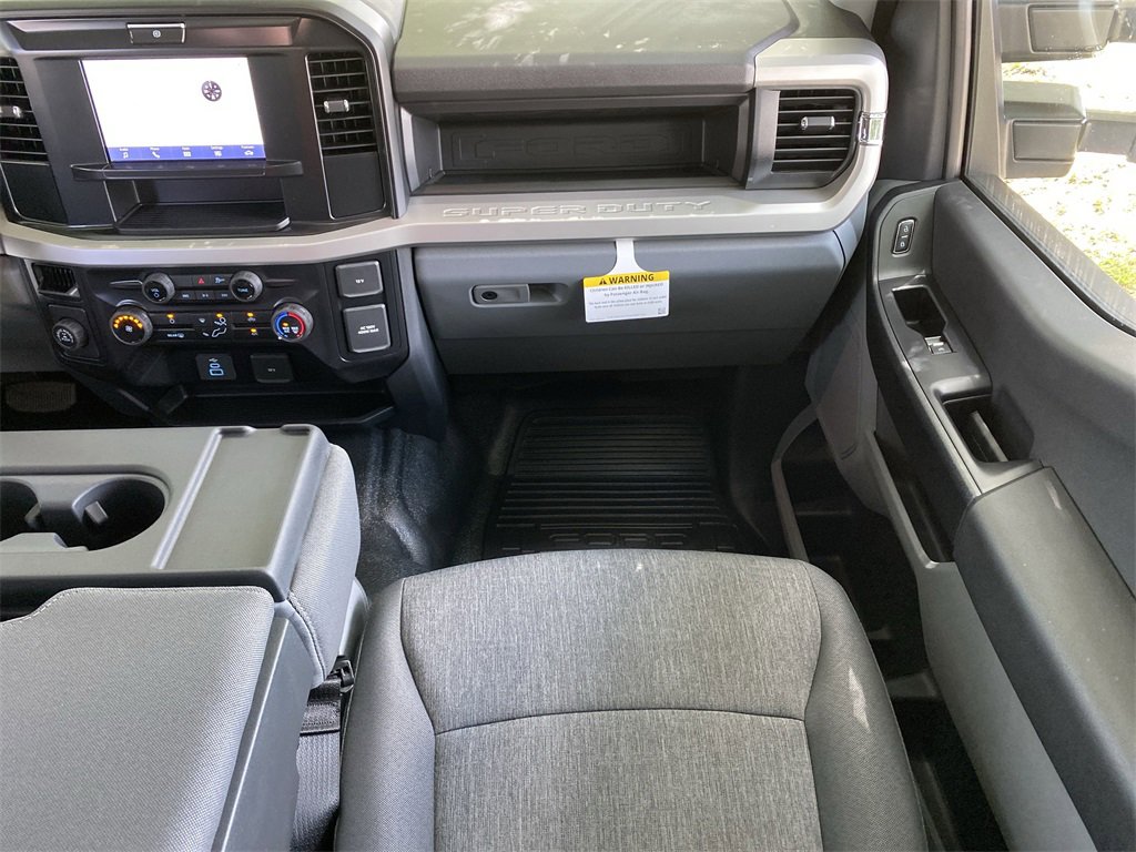 New 2025 Ford F250 XL image 18