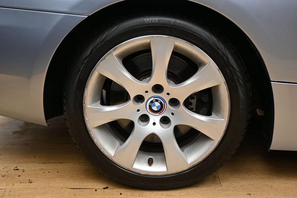 Used 2009 BMW 335i Convertible RWD image 25