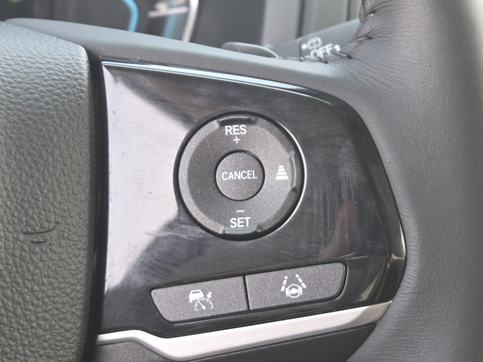 Used 2024 Honda Odyssey Touring image 7
