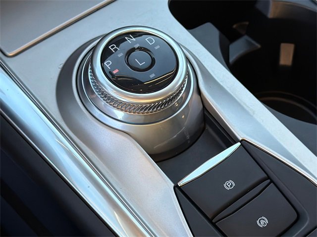 Used 2022 Ford Explorer XLT w/ Equipment Group 202A image 29