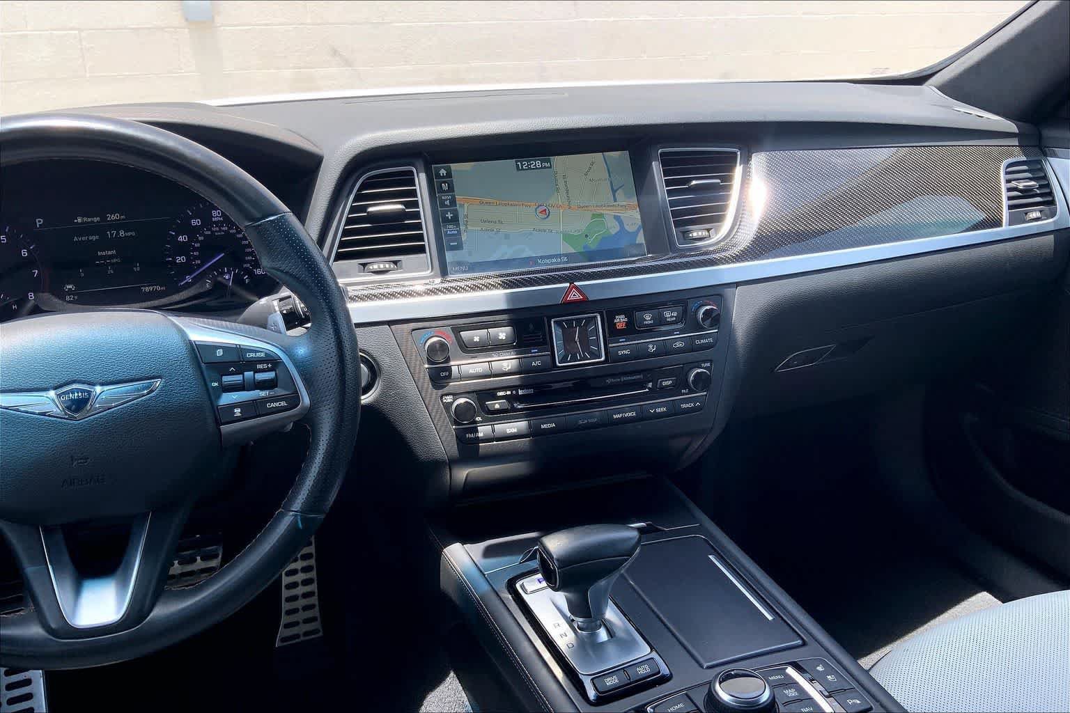 Used 2018 Genesis G80 3.3T Sport RWD image 15