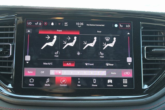 Used 2024 Dodge Durango R/T w/ Blacktop Package image 19