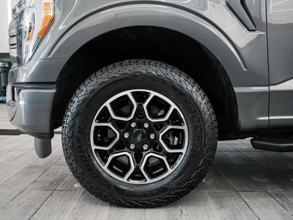 Used 2022 Ford F150 XLT w/ Equipment Group 302A High image 9