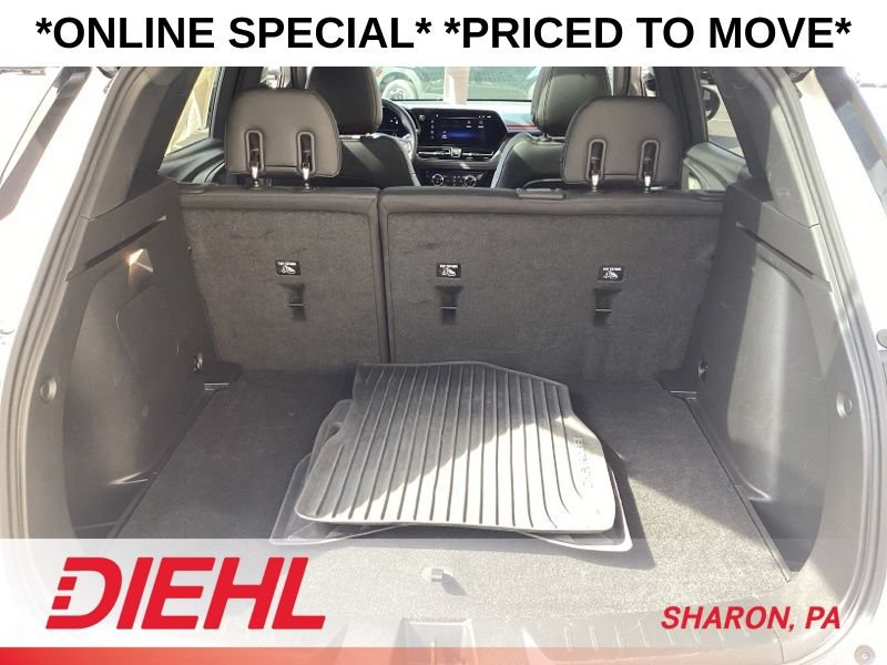 Used 2024 Chevrolet TrailBlazer RS w/ Convenience Package AWD/4WD image 16