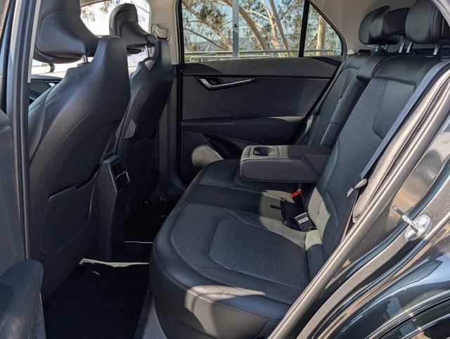 Used 2023 Kia Niro SX Touring FWD image 13