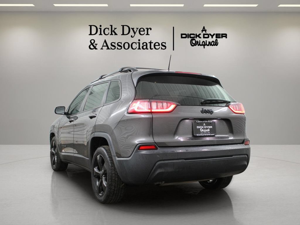 Used 2020 Jeep Cherokee Latitude Plus FWD image 9