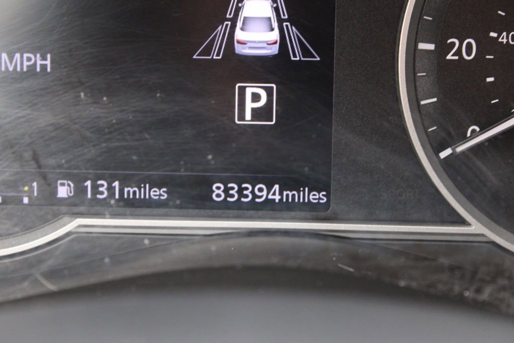 Used 2020 Nissan Versa SR image 33