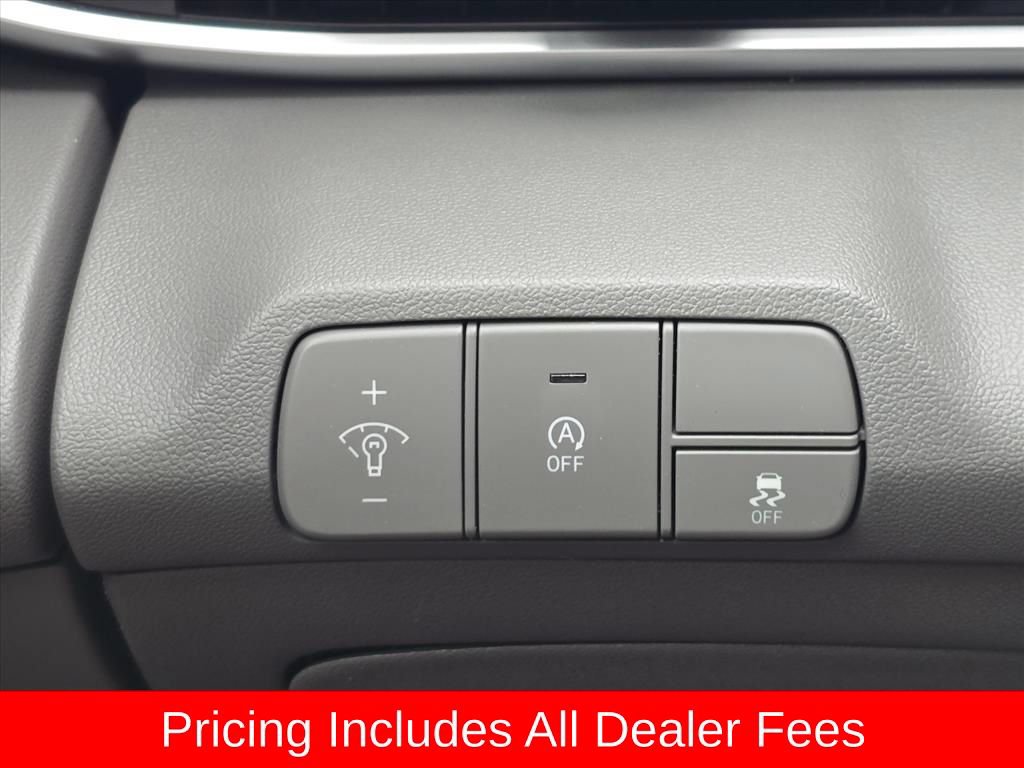 Certified 2024 Hyundai Elantra SE FWD image 19