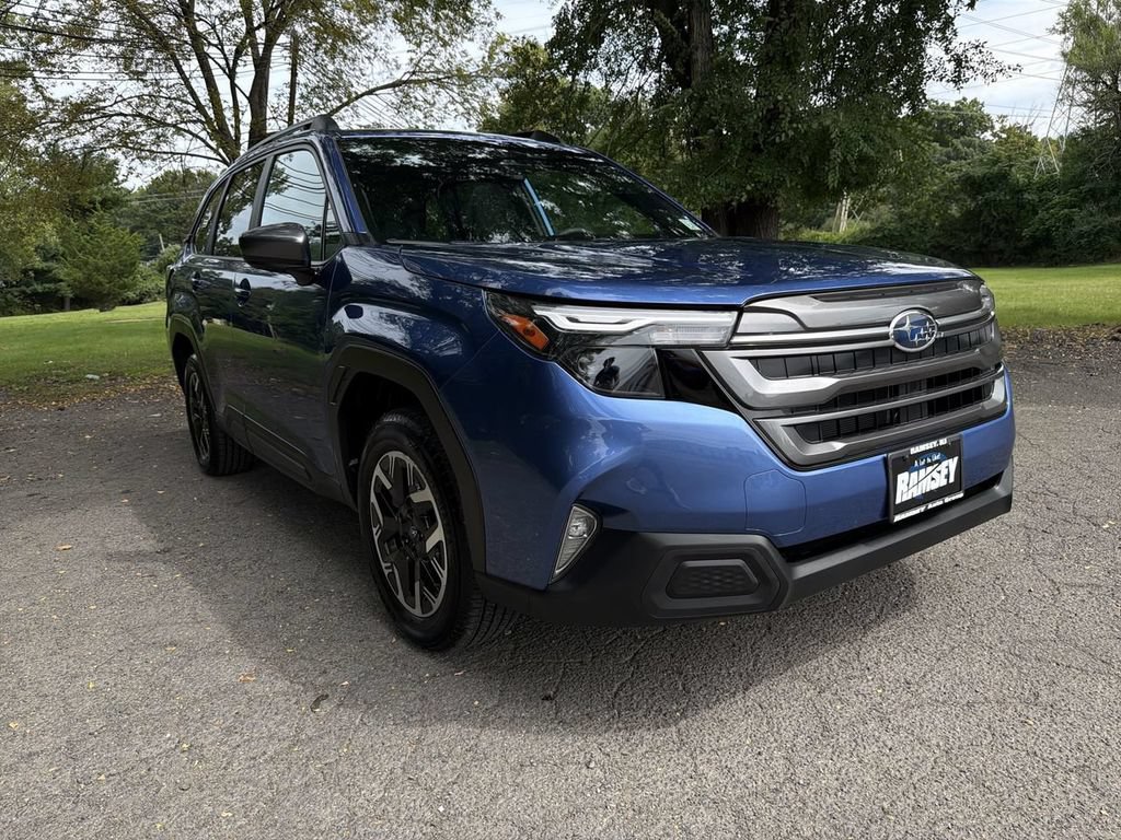 Used 2026 Subaru Forester Premium AWD/4WD image 2