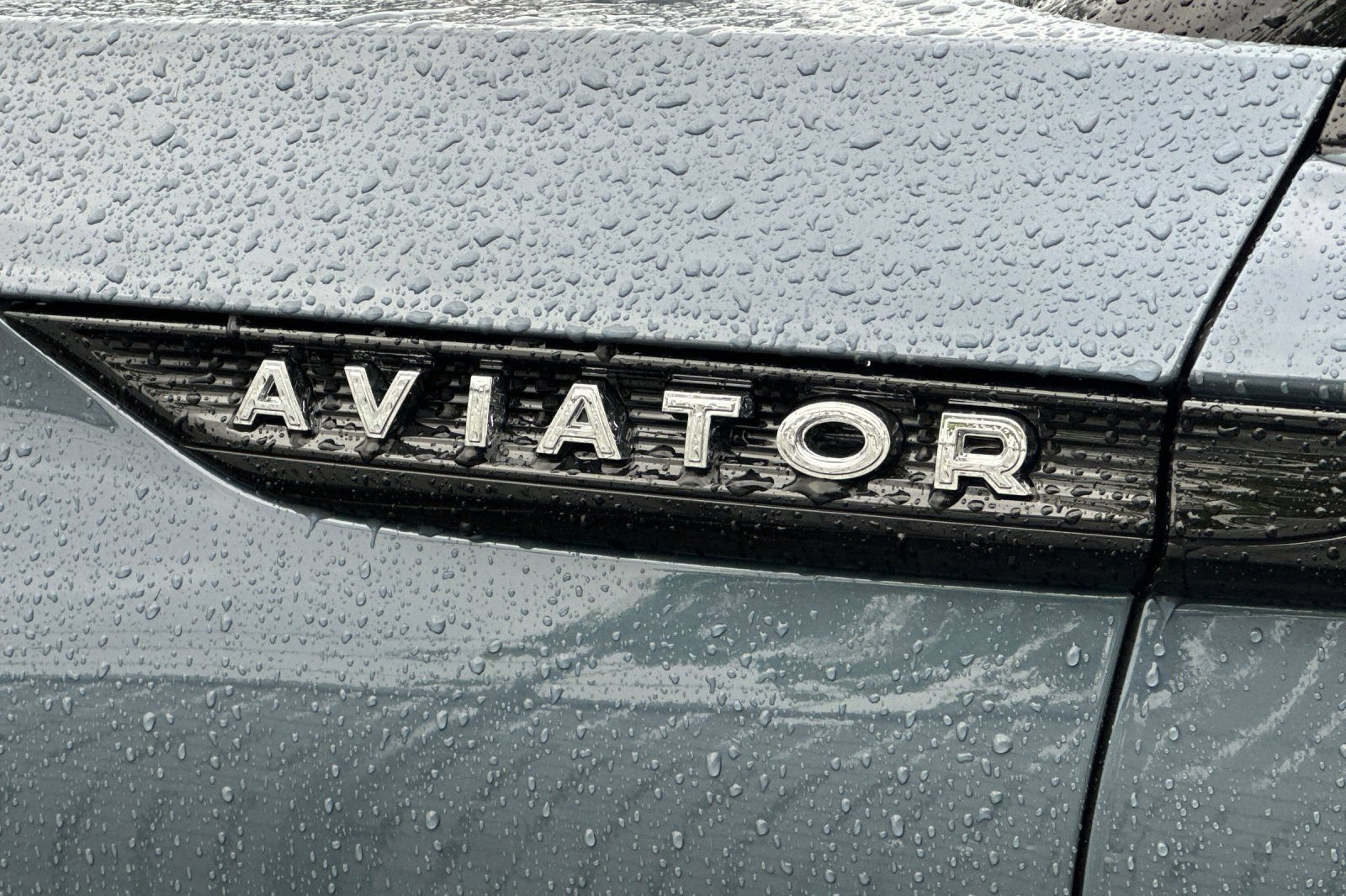 New 2026 Lincoln Aviator Reserve w/ Jet Appearance Package RWD image 23