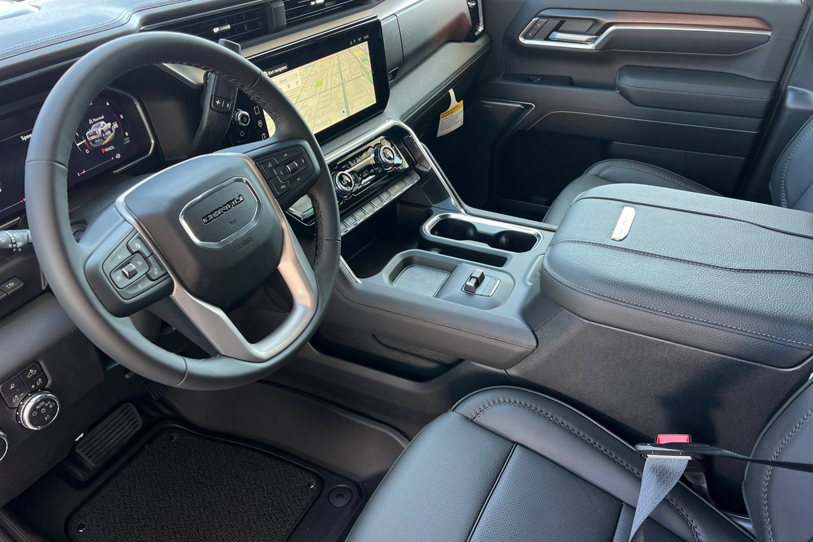 New 2026 GMC Sierra 3500 Denali w/ Denali Reserve Package AWD/4WD image 7