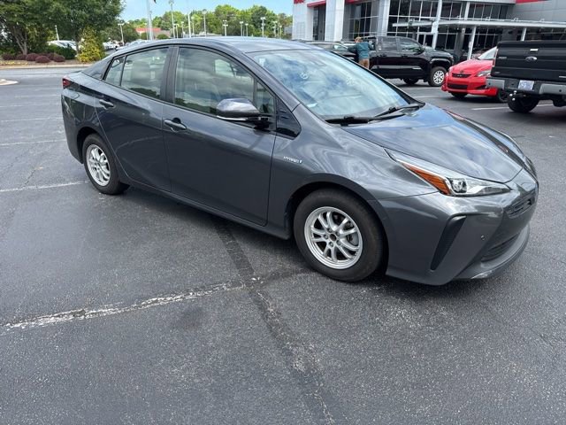 Used 2019 Toyota Prius LE FWD image 1