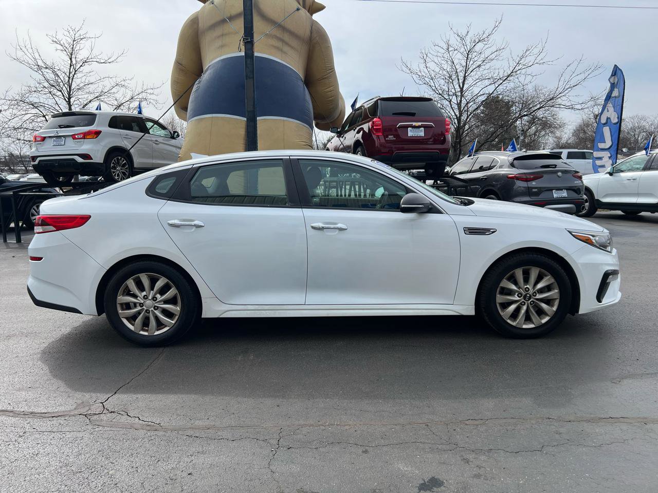 Used 2019 Kia Optima LX FWD image 7