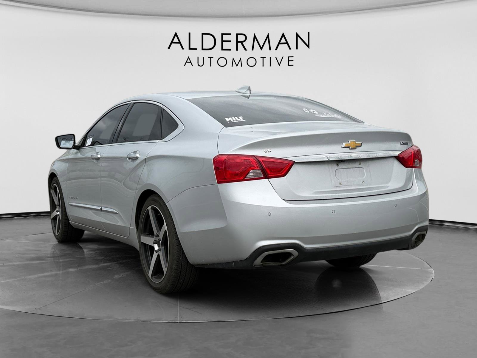 Used 2019 Chevrolet Impala Premier image 3