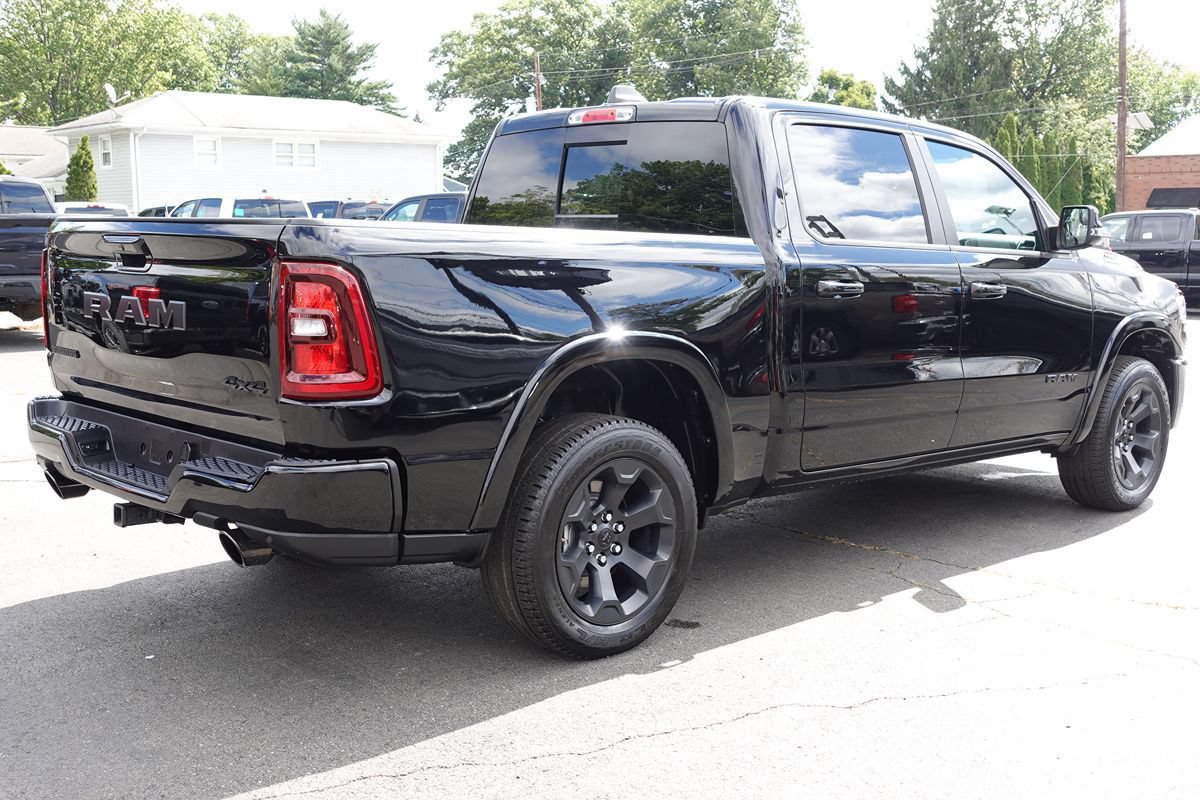 Used 2026 RAM 1500 Big Horn AWD/4WD image 3