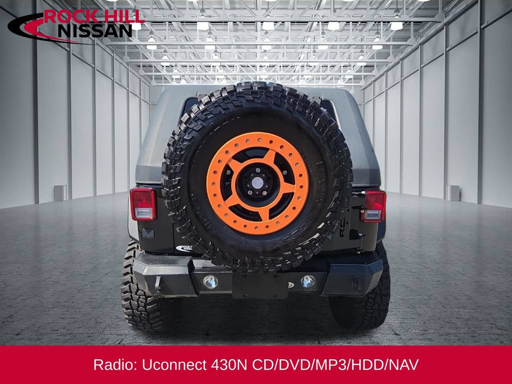 Used 2015 Jeep Wrangler Unlimited Rubicon w/ Connectivity Group AWD/4WD image 6