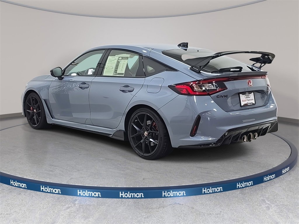 Used 2025 Honda Civic Type R image 8