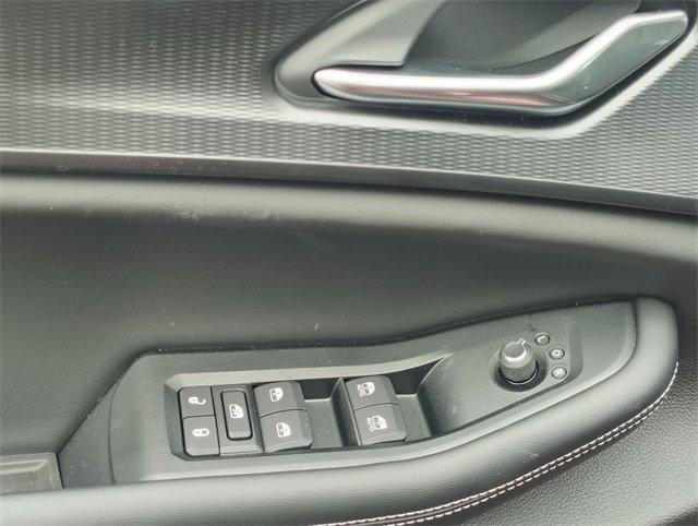 New 2025 Jeep Grand Cherokee L Laredo image 12