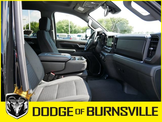 Used 2024 Chevrolet Silverado 3500 LT w/ Convenience Package AWD/4WD image 16
