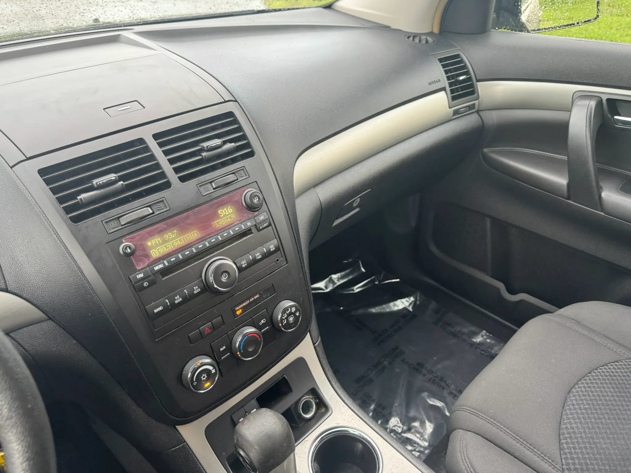 Used 2007 Saturn Outlook XE w/ Preferred Pkg FWD image 17