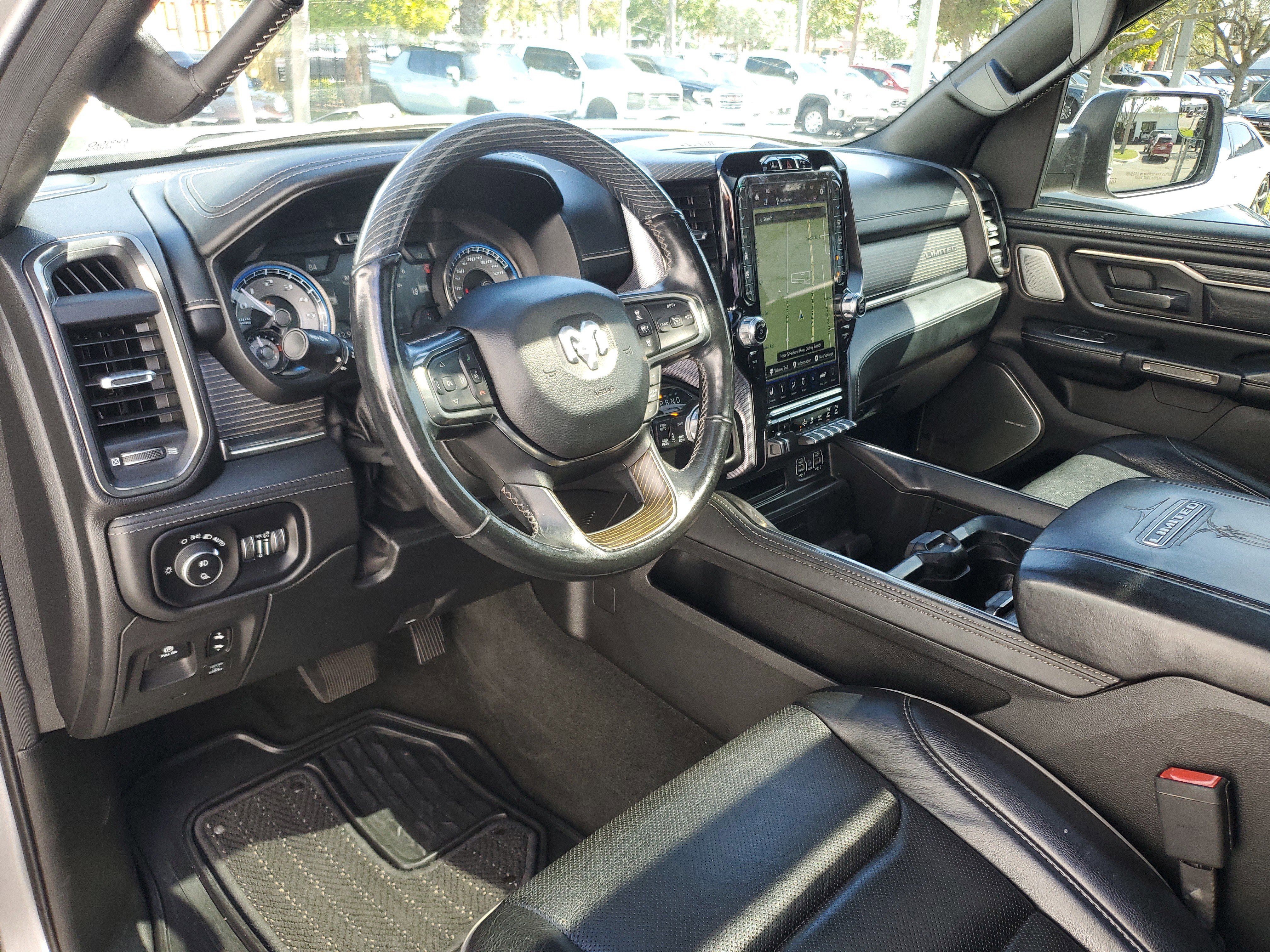 Used 2020 RAM 1500 Limited image 9