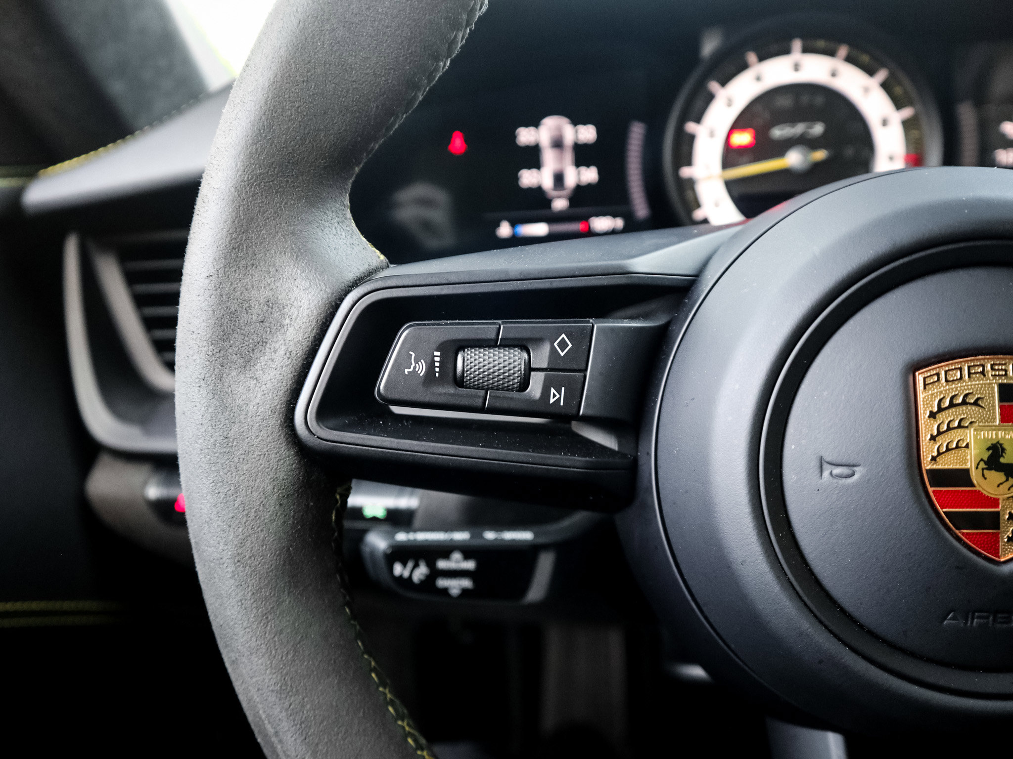 Used 2022 Porsche 911 GT3 image 19