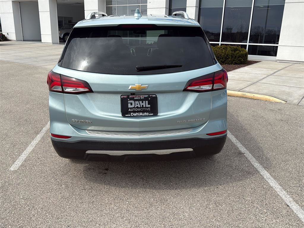 Used 2022 Chevrolet Equinox Premier image 12