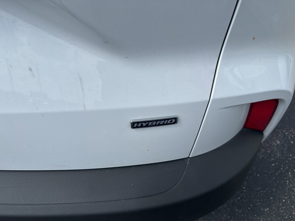 Used 2022 Ford Escape SE image 42