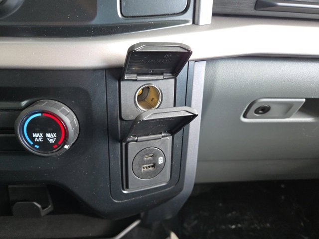 Used 2023 Ford F150 XLT w/ Trailer Tow Package image 13