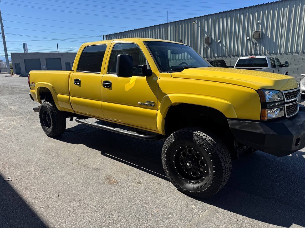 Used 2007 Chevrolet Silverado 2500 LT w/ Heavy-Duty Power Package AWD/4WD image 12