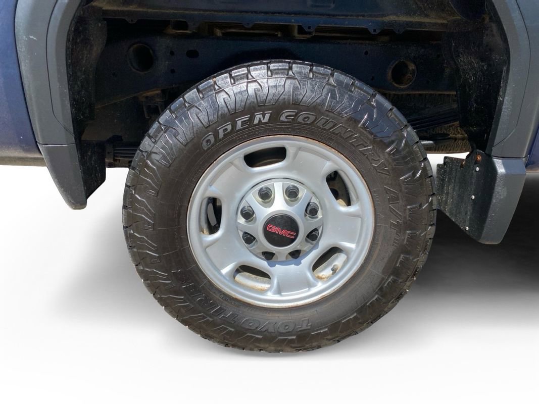 Used 2021 GMC Sierra 2500 SLE w/ X31 Off-Road Package AWD/4WD image 12